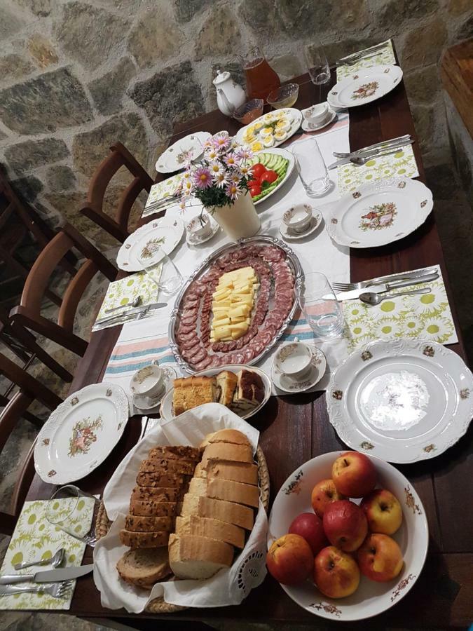 Farmhouse Cvetje تولمين المظهر الخارجي الصورة